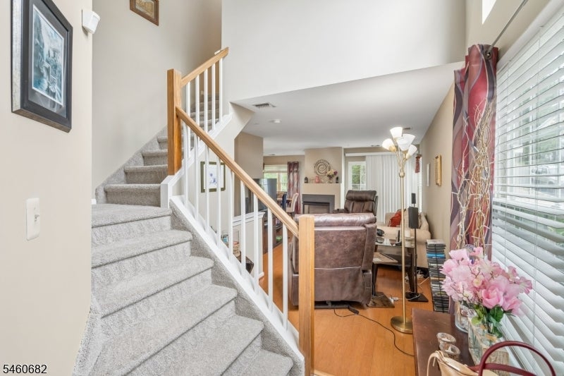 718 Buckland Ct