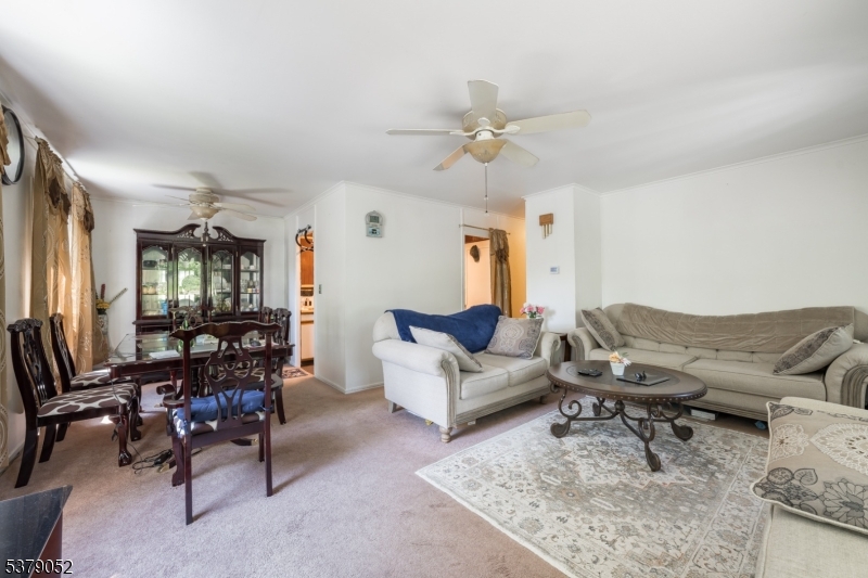 14 Katherine Dr