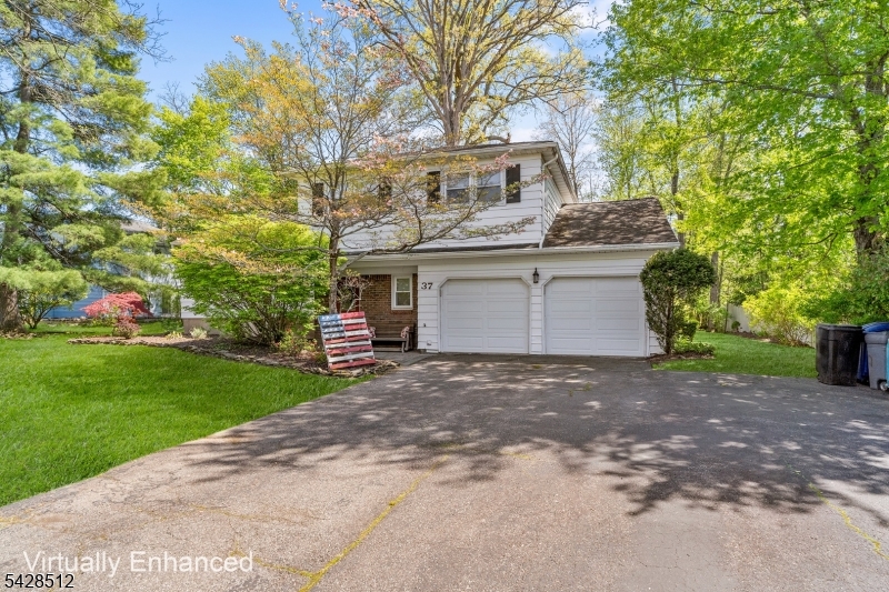 37 Manchester Way