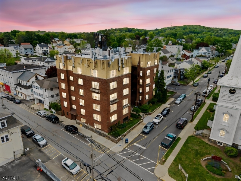 204 Church St 1D