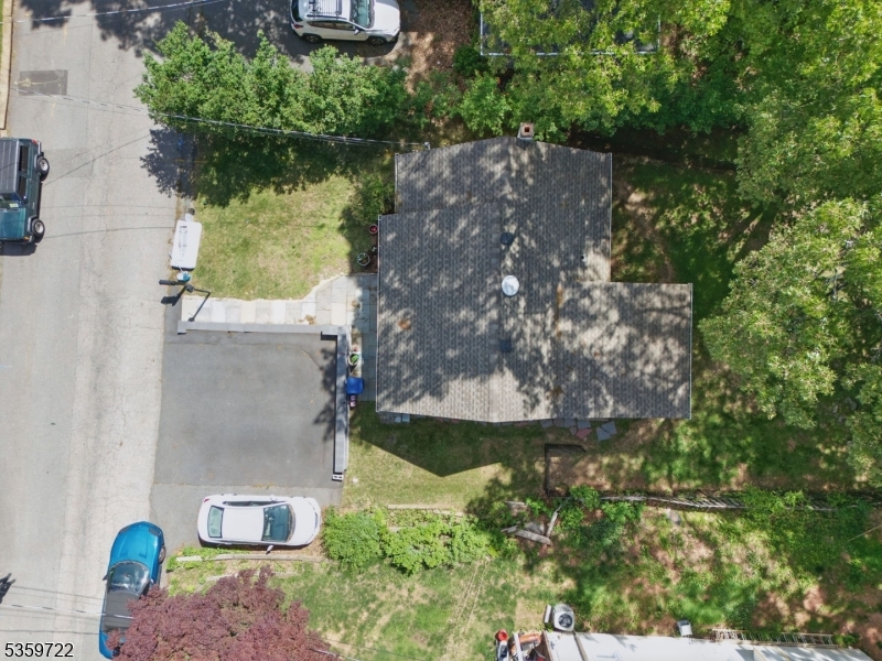4 Erie Ave