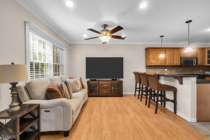 645 Ridgedale Ave 4