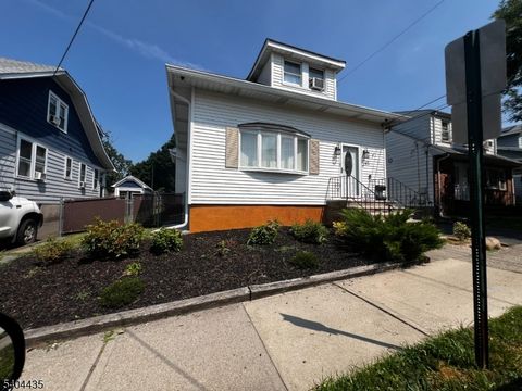 47 N 17Th St Prospect Park Boro NJ 07508