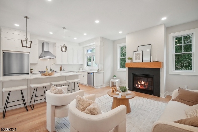 603 Springfield Ave 101