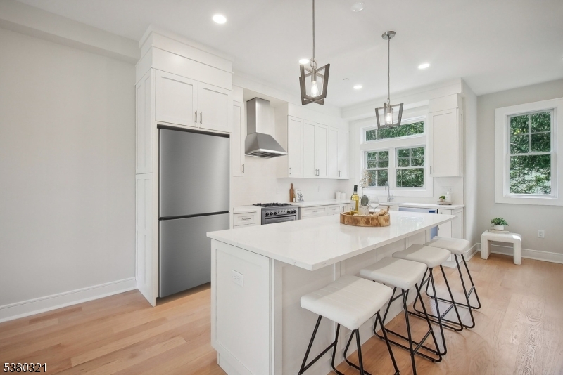 603 Springfield Ave 101