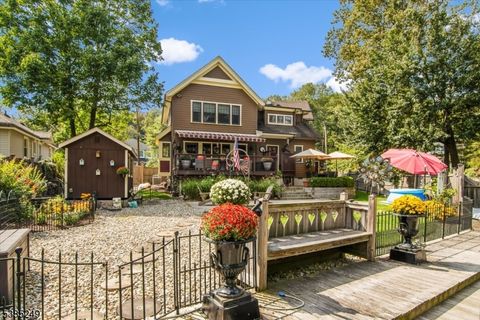 52 Seneca Trl Denville Twp. NJ 07834