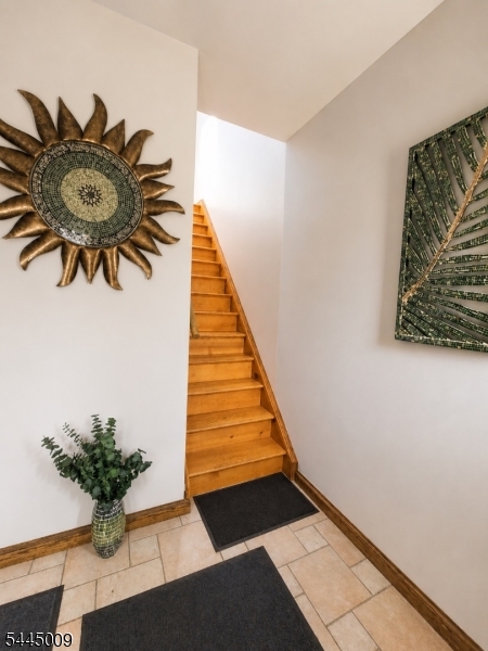 26 W Price St 1