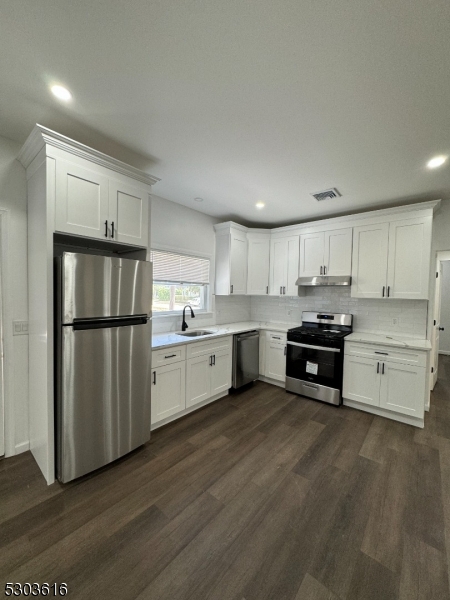 35 Central Ave 1