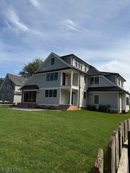 446 Beechwood Pl