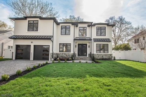 722 Erie Rd Paramus Boro NJ 07652