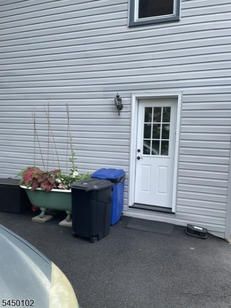 74 Forest St 1
