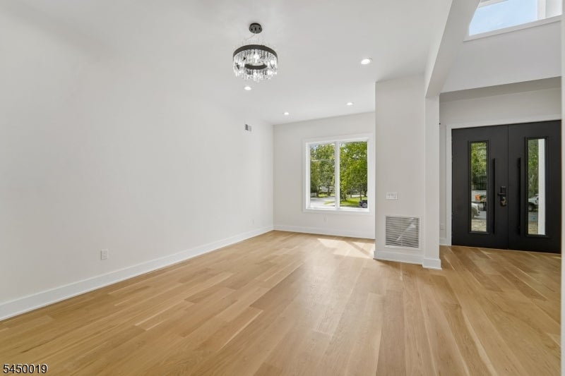 54 Martin Rd