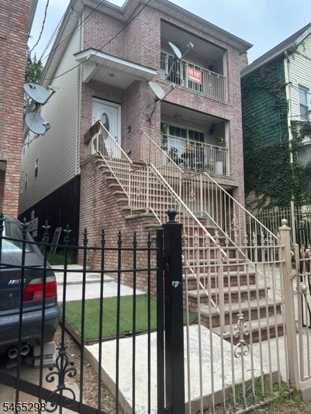 Photo for 641 Court St