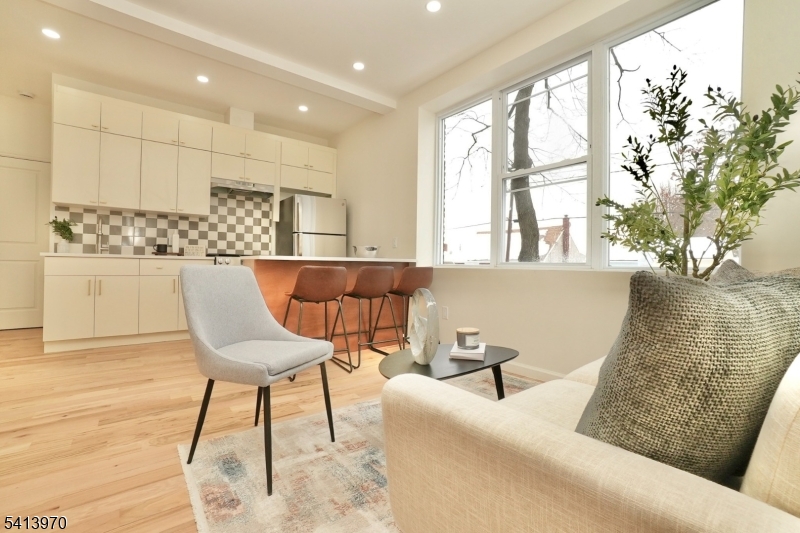 15 Palisade Ave  Unit 1 1