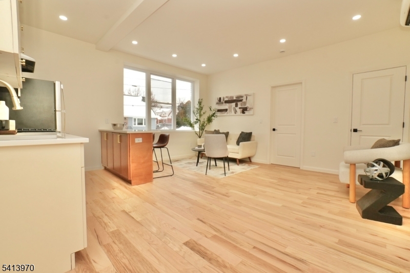 15 Palisade Ave  Unit 1 1