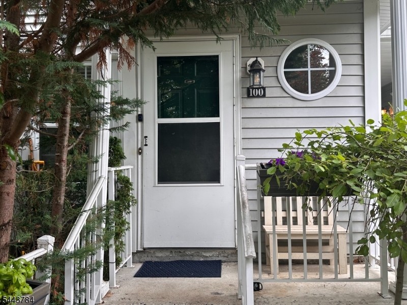 100 Chatfield Drive