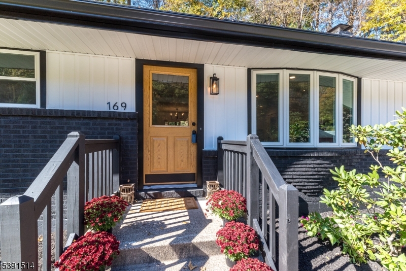 169 York Rd