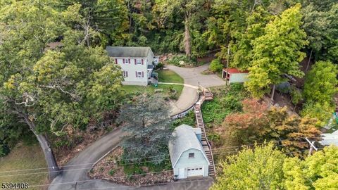 Photo of 73 Ringwood Ave, Wanaque, NJ 07465 (MLS # 3995279)