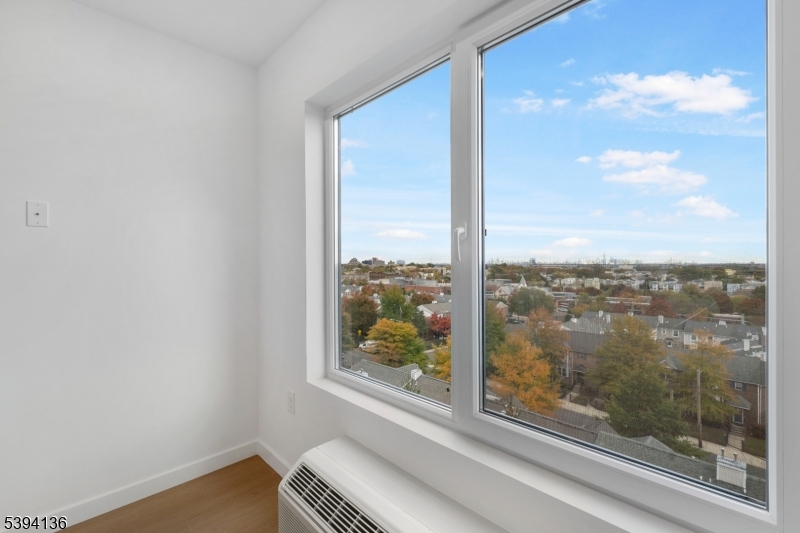 768 Bergen St 5D