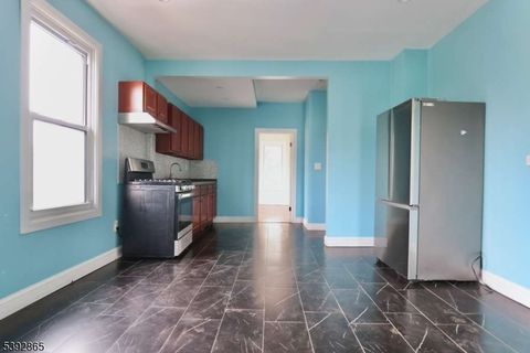 Photo of 255 Magnolia Ave 2 Ave, Elizabeth, NJ 07206 (MLS # 3994491)