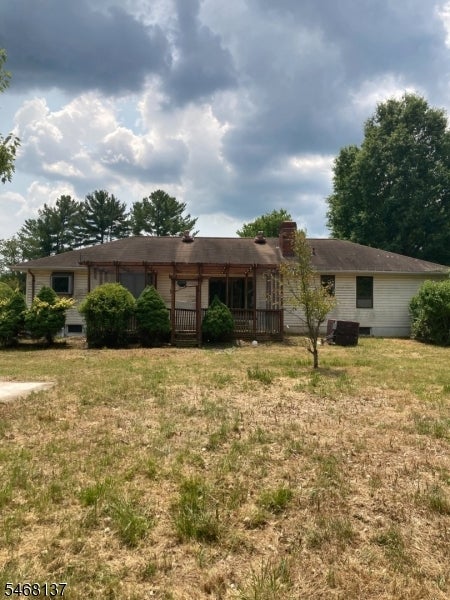 11 Lower Oak Grove Rd