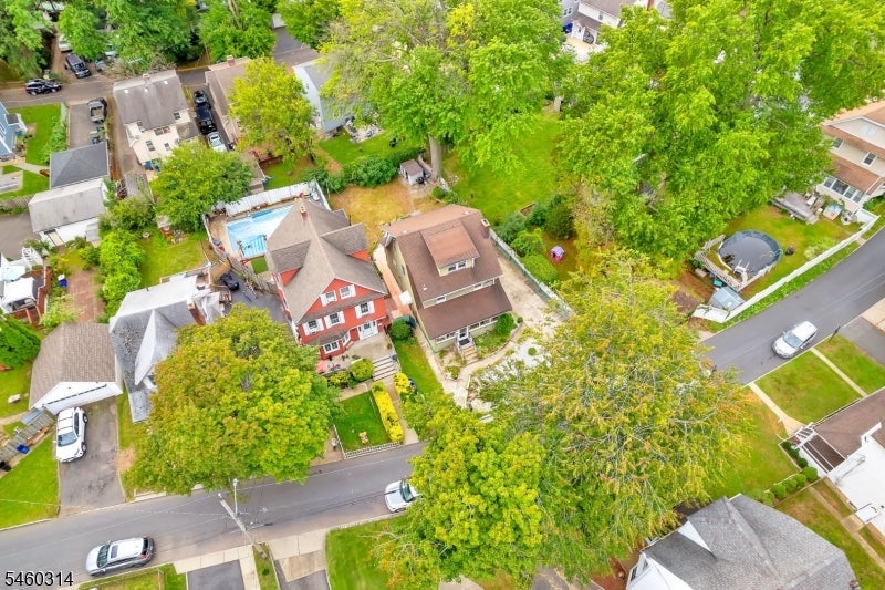 9 Halcyon Pl