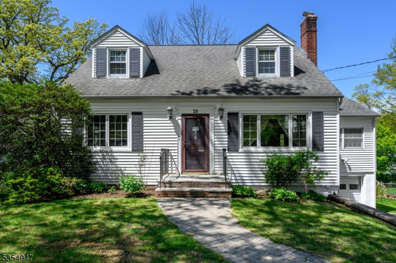 29 Lenox Ter