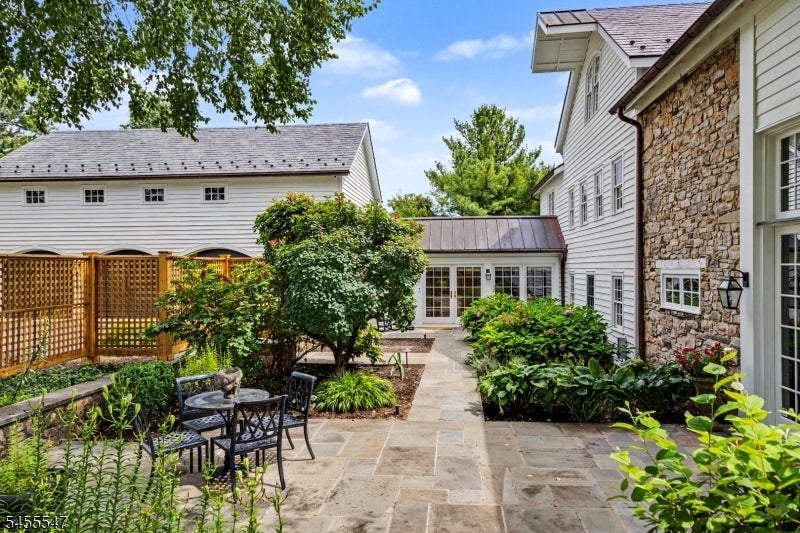 152 Harbourton Woodsville