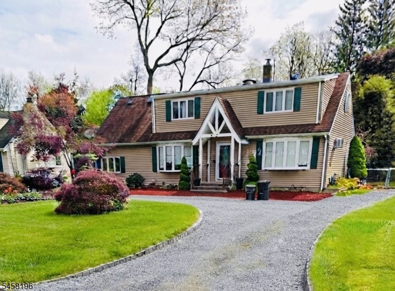 27 River Rd