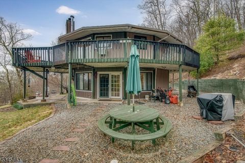 Photo of 13 Sunrise Trl, Sandyston, NJ 07826 (MLS # 3995024)