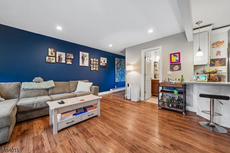 40 Carpenter Pl