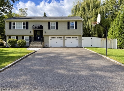 Photo for 15 Hazel St