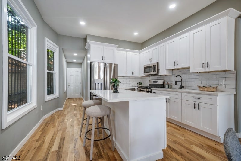 235 S 7th