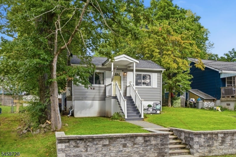 219 Knox Way