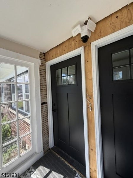 167 Linden Ave First Floor 1