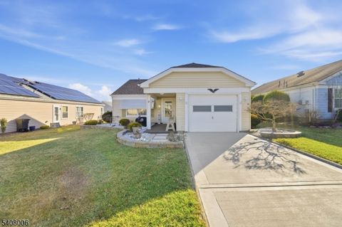 7 Woodstock Ln Manchester Twp. NJ 08759