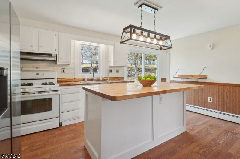 72 Mount Hermon Rd