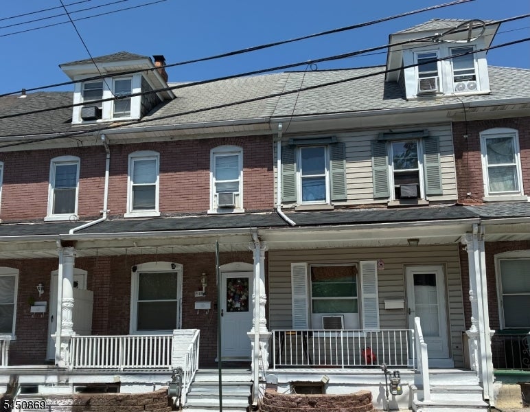 7 Davis St