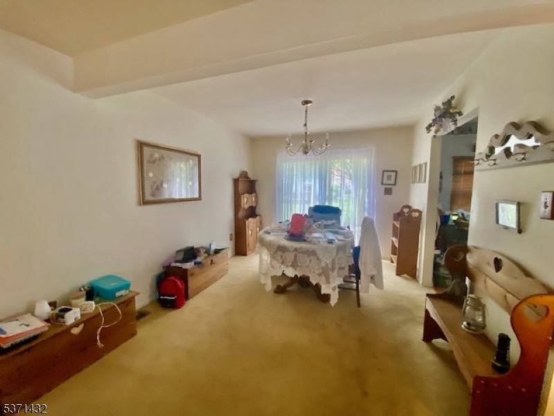91 Crickhollow Ct