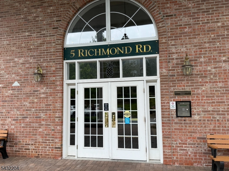 5319 Richmond Rd 319