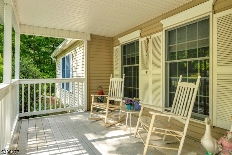 30 Hidden Glen Dr