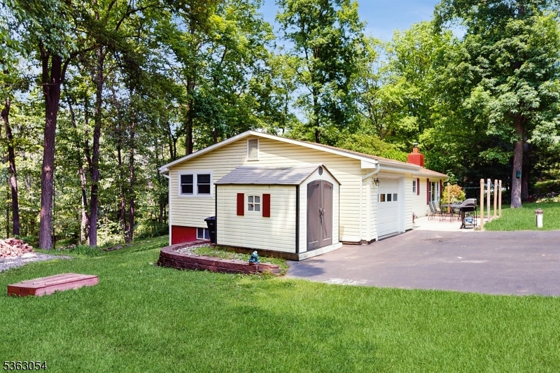 48 Copeley Rd