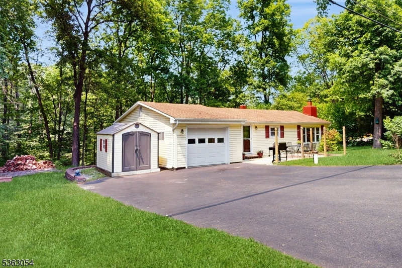 48 Copeley Rd