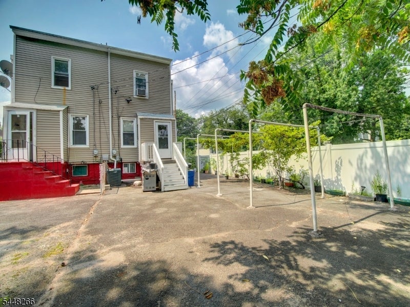 22 Kensington Pl