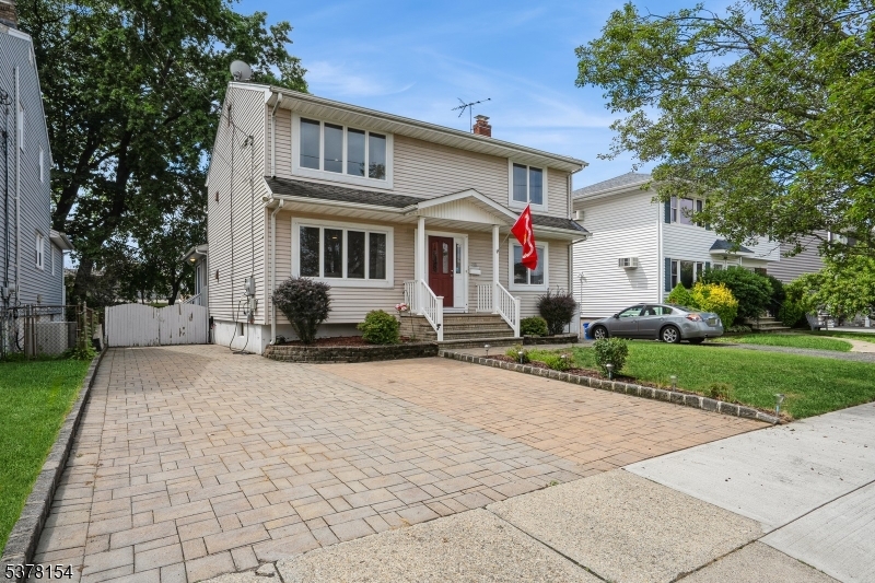 298 Nedellec Dr