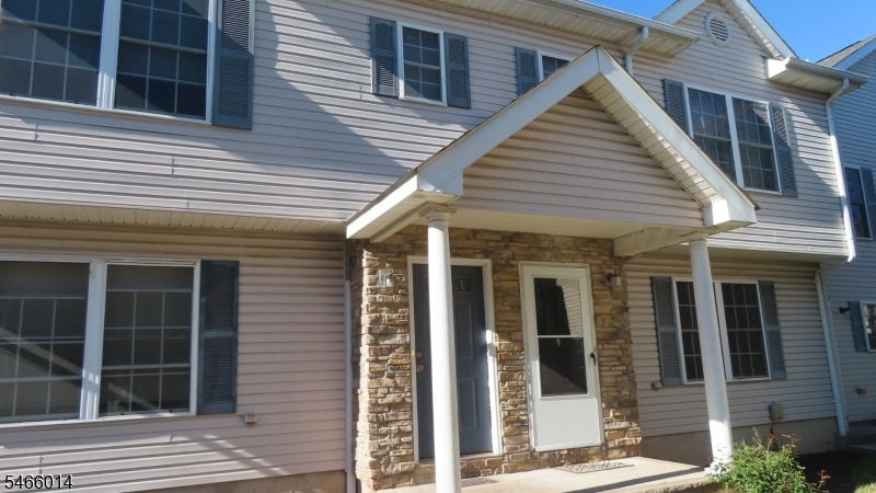 26A Henry St