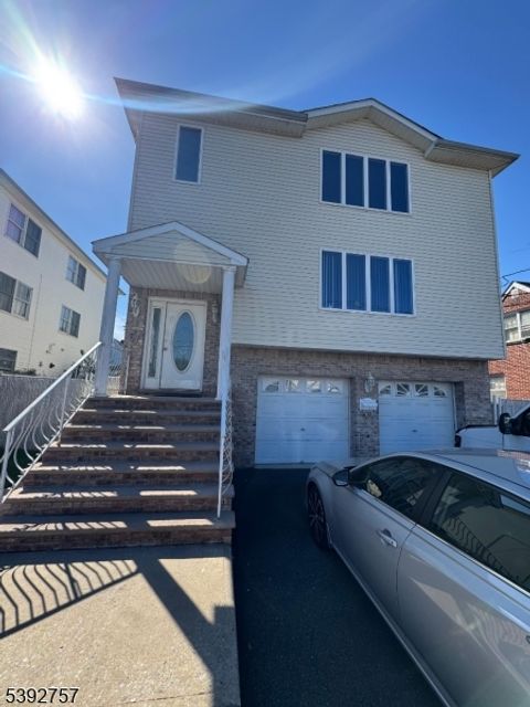 Photo of 18 Dayton St #2, Elizabeth, NJ 07202 (MLS # 3993780)