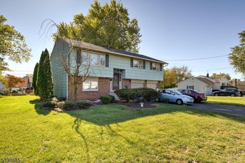 Photo of 308 Bound Brook Ave, Piscataway, NJ 08854 (MLS # 3993893)