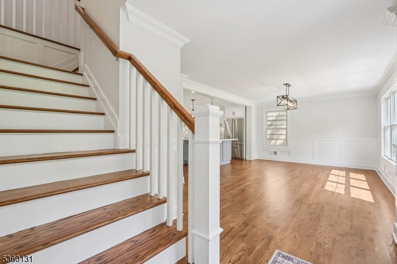 40 Sherbrooke Dr