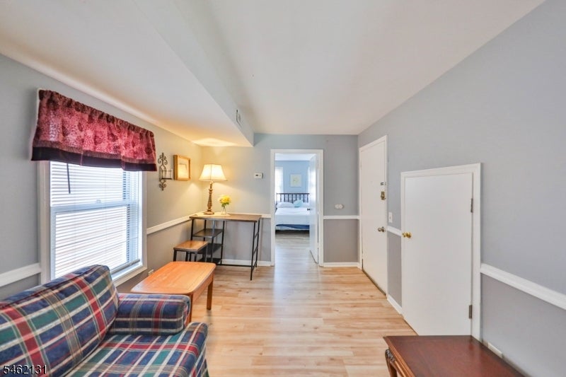 34B Bennett St